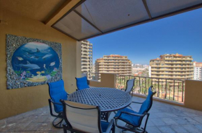 Bella Sirena Beachfront Resort
